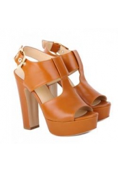 купить Босоножки на высокой платформе и каблуке Renzi, коричневые фото Босоножки на высокой платформе и каблуке Renzi, коричневые